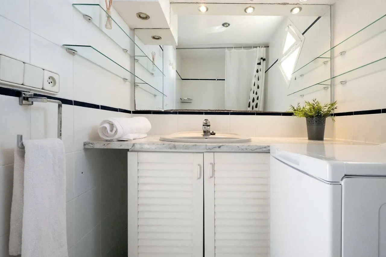 Apartamento Aiguamarina シッチェス アパート